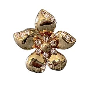 J. CREW Gold Crystal Flower Statement Ring sz 6.75